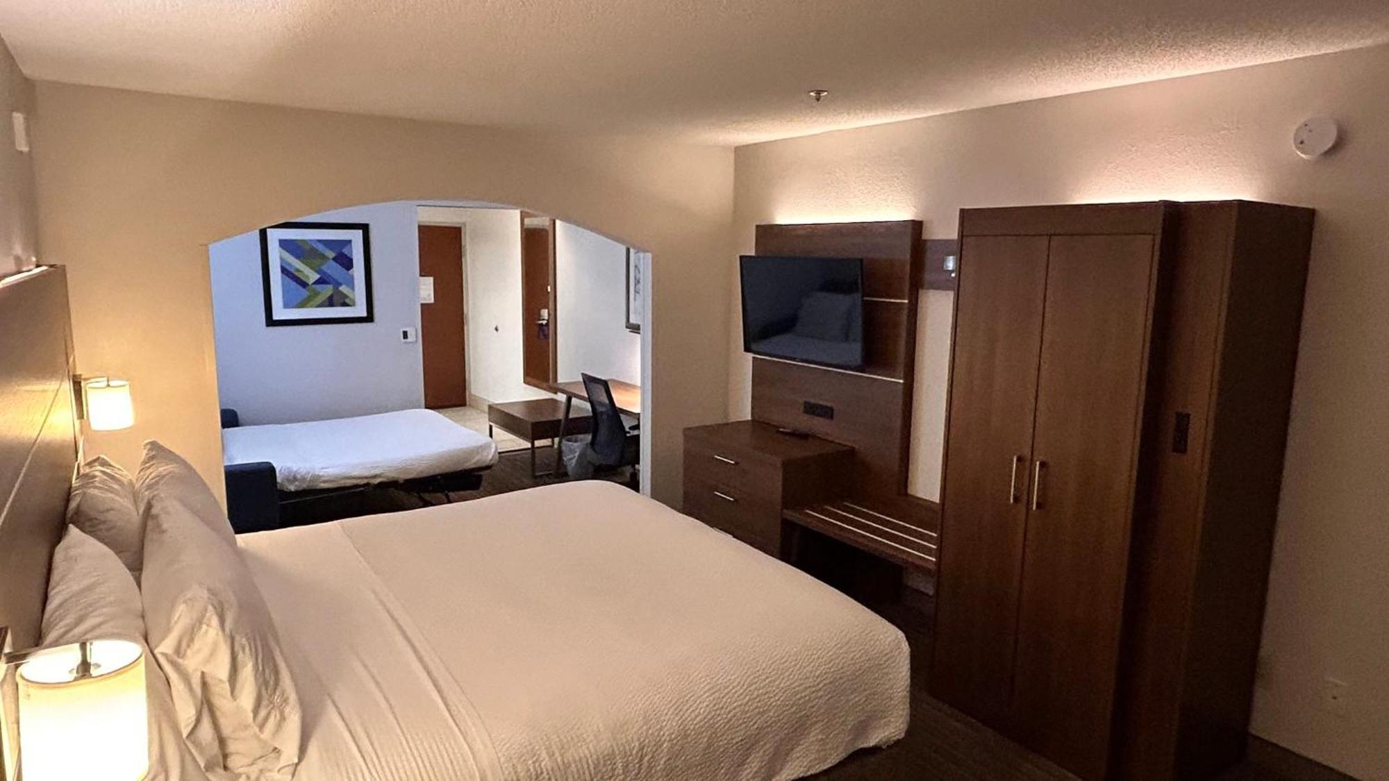 Holiday Inn Express & Suites Reidsville By Ihg Exterior foto