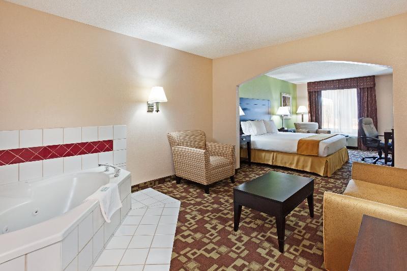 Holiday Inn Express & Suites Reidsville By Ihg Exterior foto